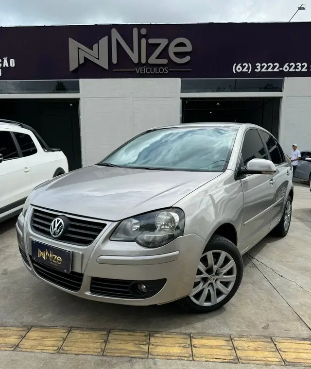 Carro Volkswagen Polo Sedan 2013 Comfortline 1.6 8V (Flex)