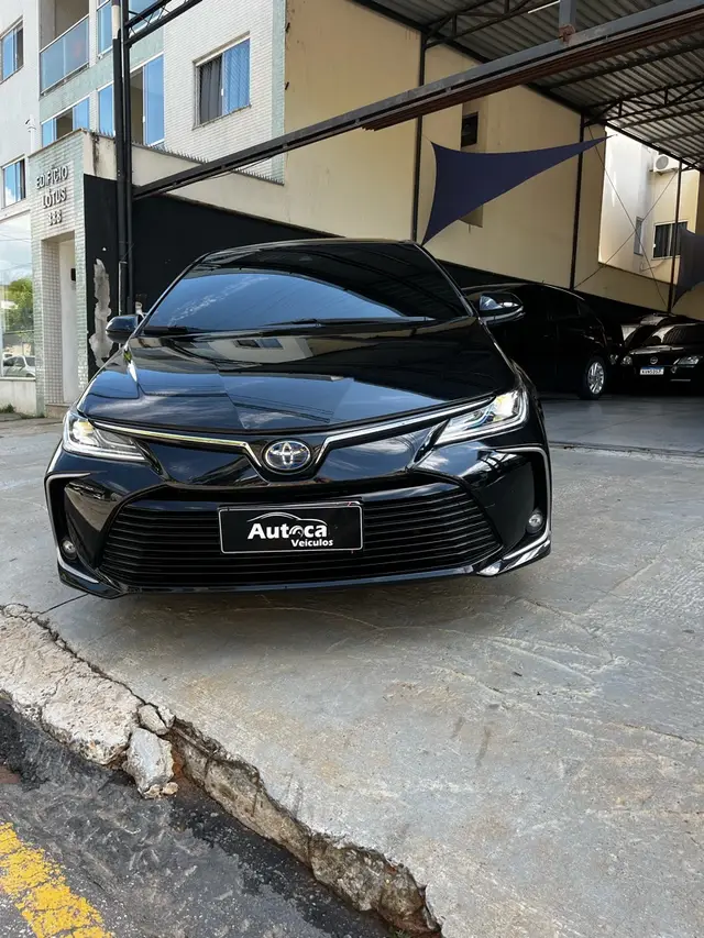 Carro Toyota Corolla 2021 Altis Premium Hybrid 1.8