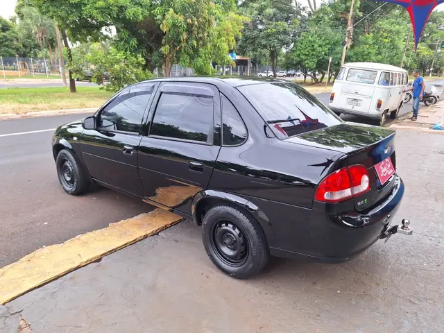 Carro Chevrolet Classic 2013 LS VHC E 1.0 (Flex)
