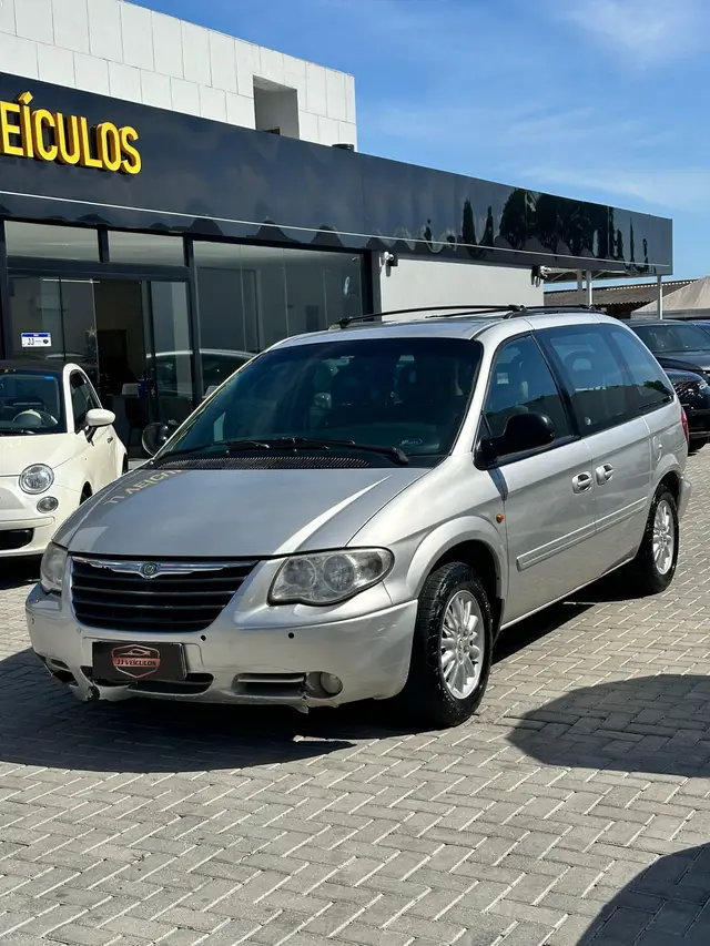 Carro Chrysler Caravan 2007 LX 3.3 V6