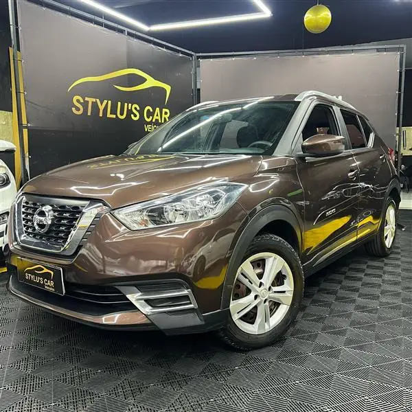 Nissan Kicks 1.6 S (Flex)