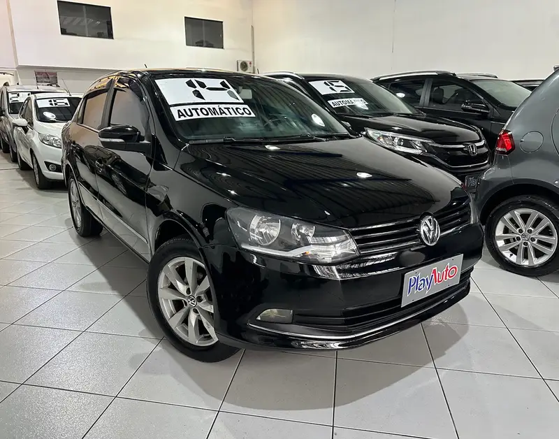 Volkswagen Voyage 1.6 VHT Highline I-Motion (Aut) (Flex)