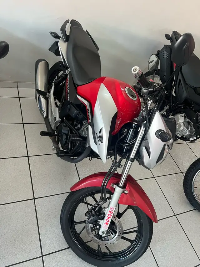 Carro Honda CG 160 2023 Titan