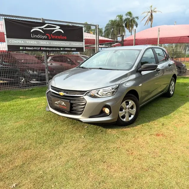 Carro Chevrolet Onix 2024 1.0