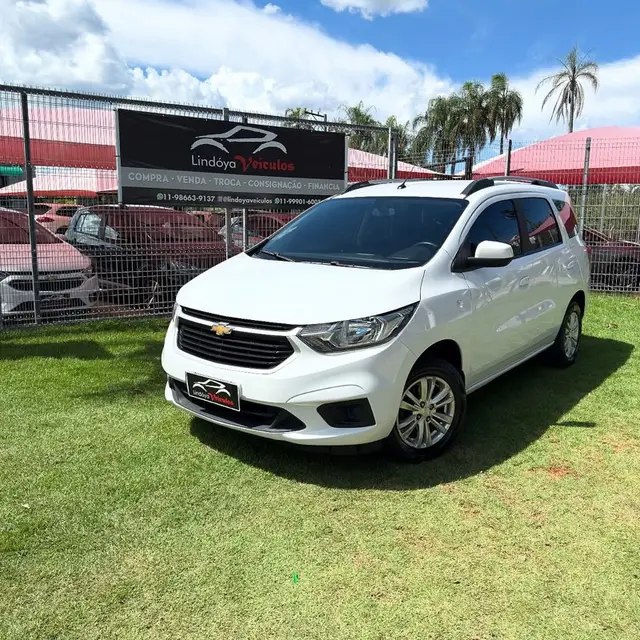 Carro Chevrolet Spin 2023 LT 1.8 (Aut.)