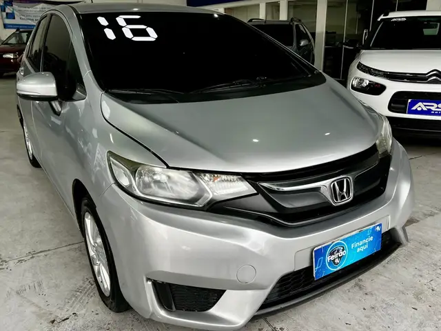 Carro Honda Fit 2016 1.5 16v LX CVT (Flex)