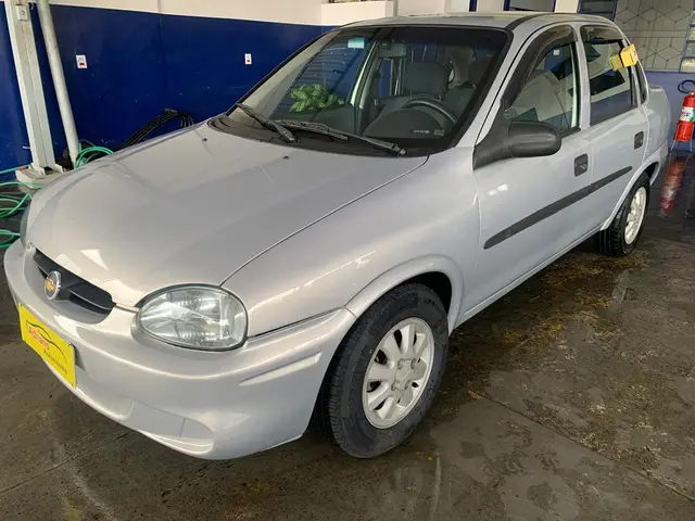 Carro Chevrolet Classic 2005 Corsa Sedan  Spirit 1.0 VHC