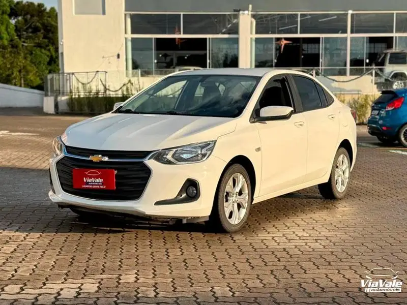 Chevrolet Onix Plus LT 1.0