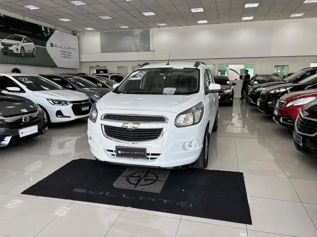 Carro Chevrolet Spin 2018 LT 5S 1.8 (Flex)