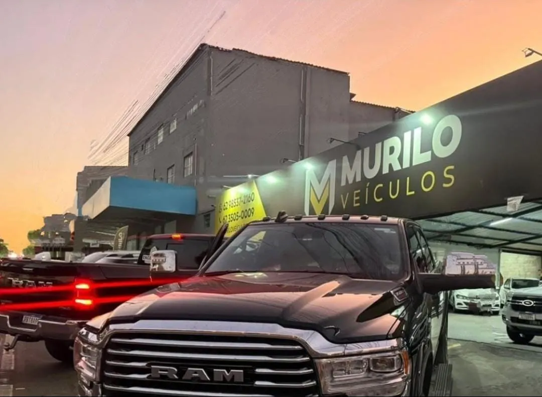Fachada da loja Veículos à venda em Murilo Veículos - Trindade - GO