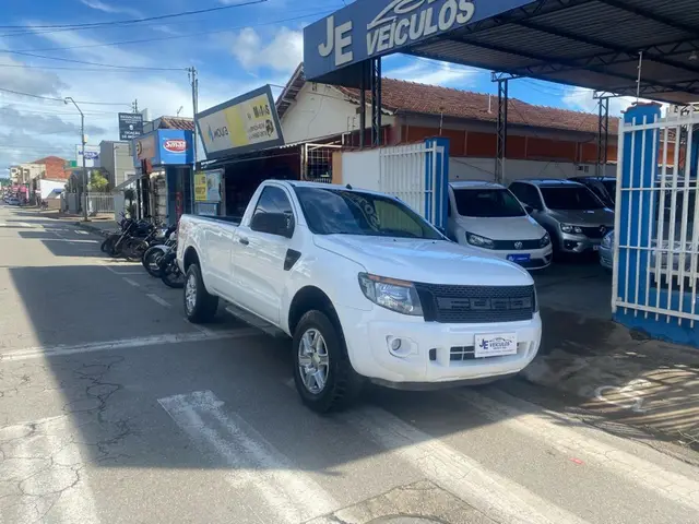 Carro Ford Ranger Cabine Simples 2014 Ranger 2.5 CS XLS 4x2 (Flex)