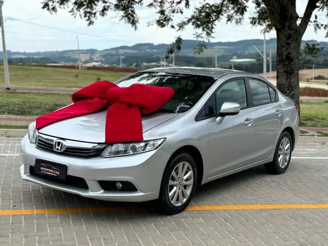 Carro Honda Civic 2014 New  LXR 2.0 i-VTEC (Aut) (Flex)