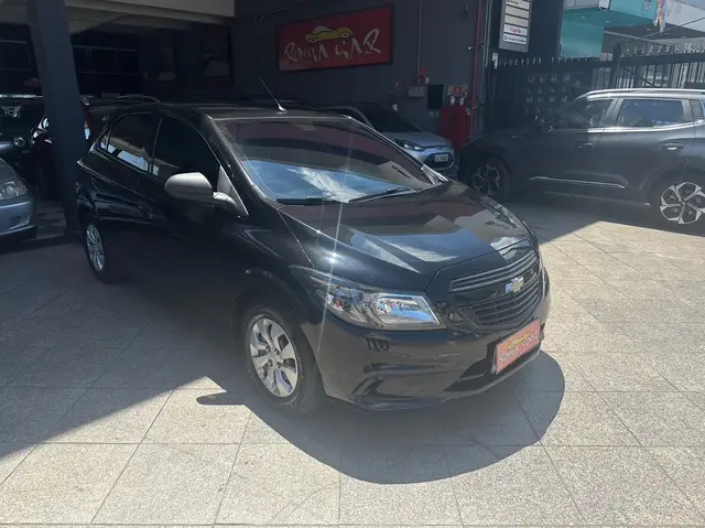 Carro Chevrolet Onix 2019 1.0 Joy SPE/4