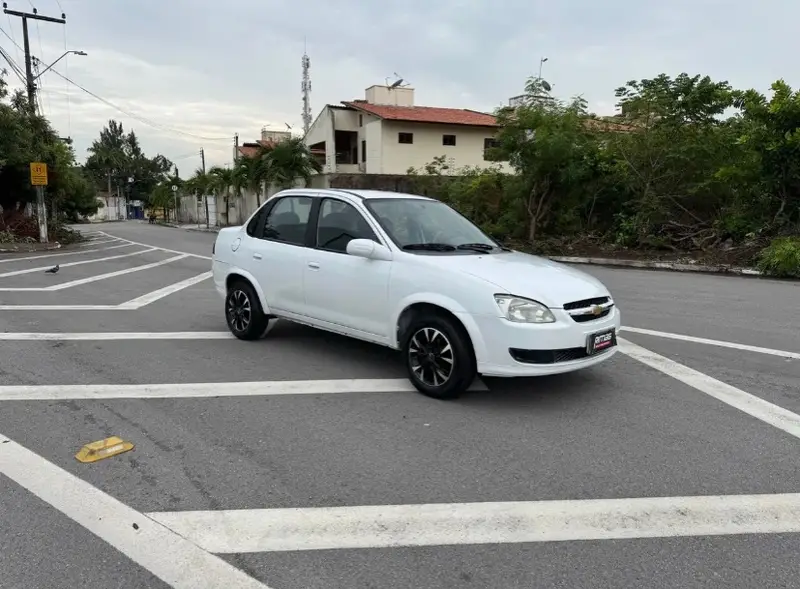 Chevrolet Classic LS 1.0 VHCE (Flex)