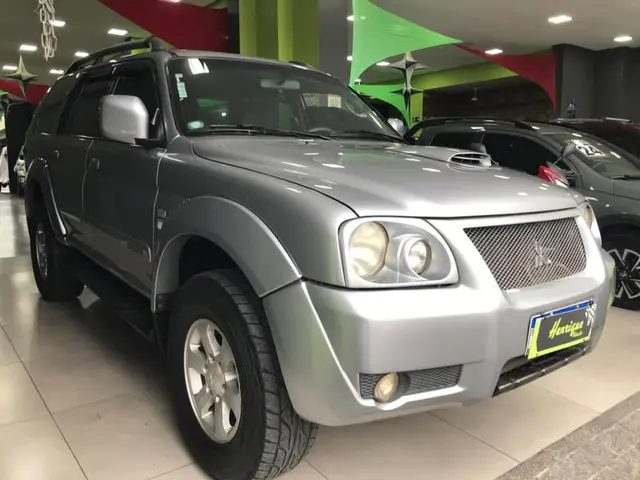 Carro Mitsubishi Pajero Sport 2009 HPE 4x4 2.5