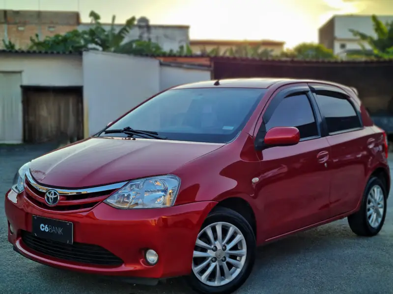 Toyota Etios XLS 1.5 (Flex)