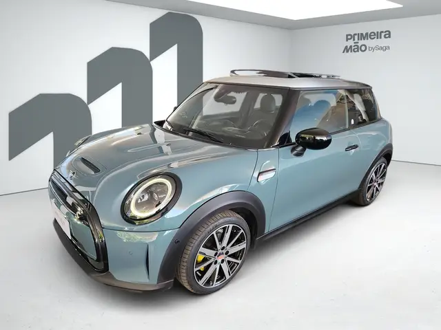 Carro MINI Cooper 2023 SE Multitone Edit. 3p (Elétrico)