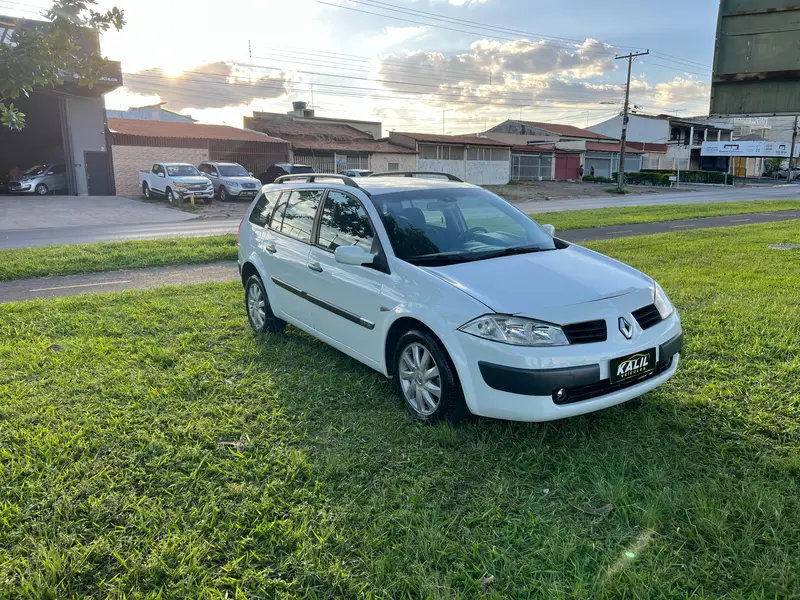 Renault Megane Grand Tour Mégane Grand Tour Dynamique 1.6 16V (flex)