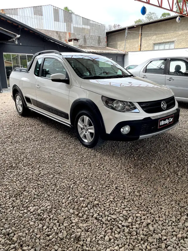 Carro Volkswagen Saveiro 2013 Cross 1.6 (Flex) (cab. estendida)