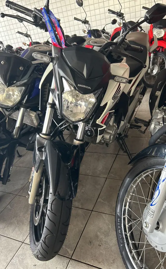 Carro Honda CB 250F Twister 2019 (ABS)