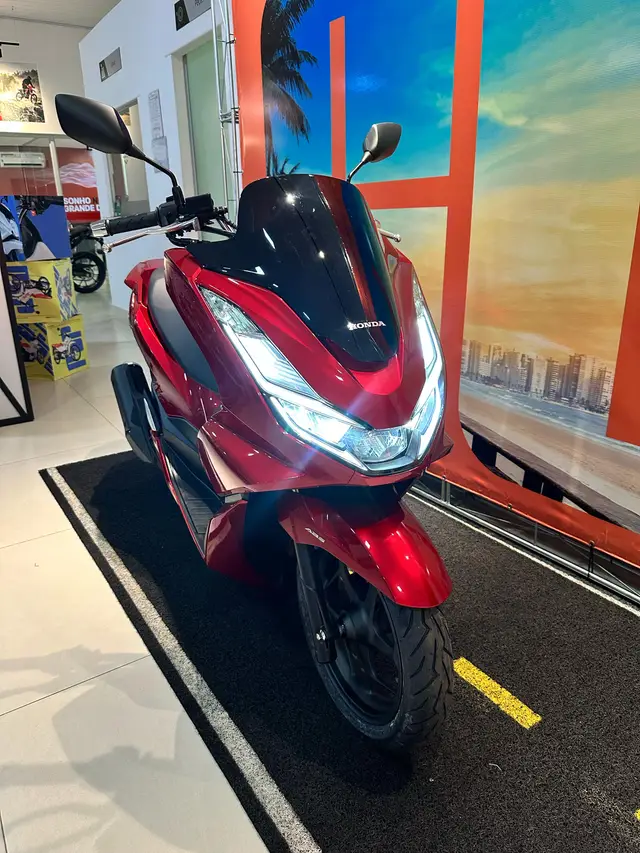 Carro Honda PCX 160 2025 ABS