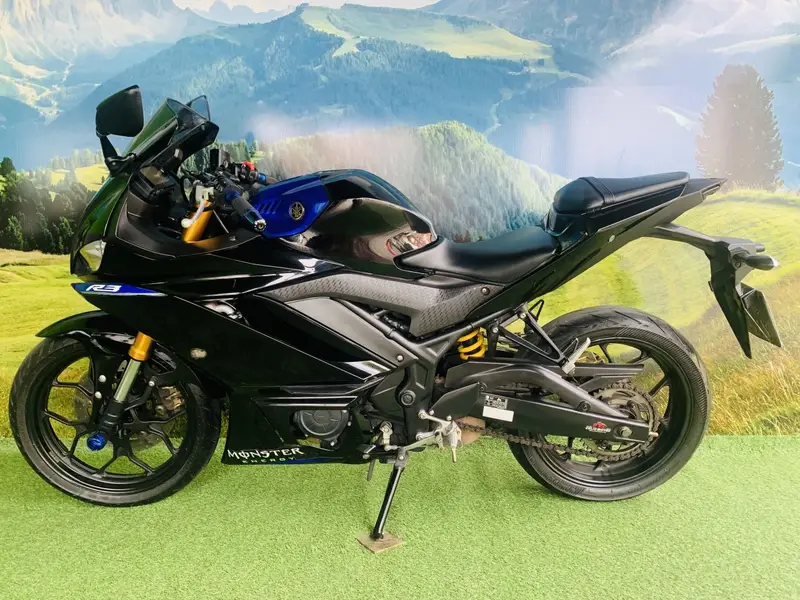 Yamaha YZF R3 (ABS)