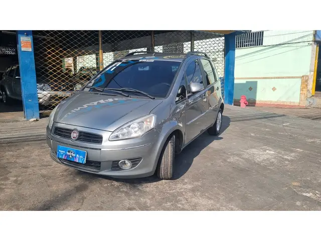 Carro Fiat Idea 2011 Essence 1.6 16V E.TorQ Dualogic (Flex)