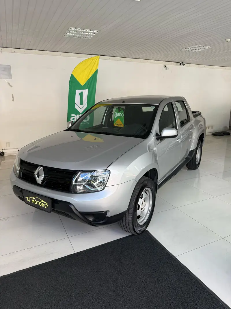 Renault Duster Oroch 1.6 16V SCe Express (Flex)