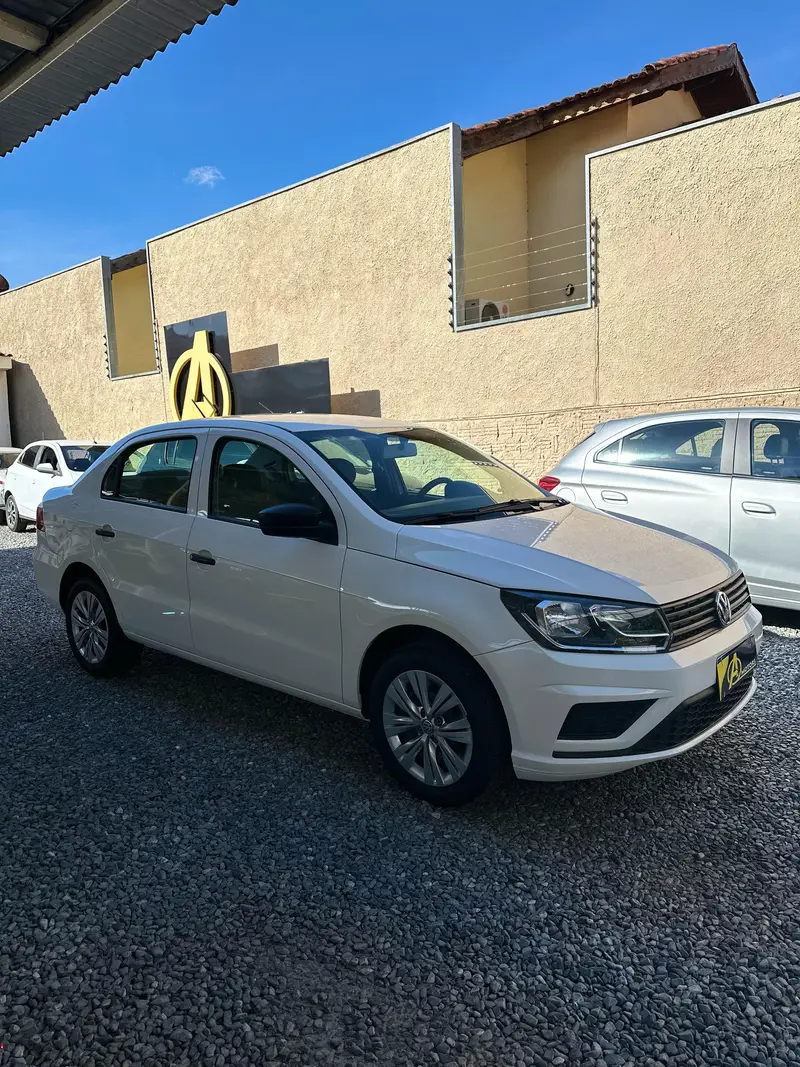 Volkswagen Voyage 1.0 MPI (Flex)