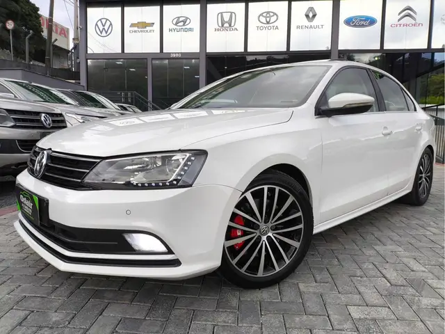 Carro Volkswagen Jetta 2015 2.0 TSI Highline DSG