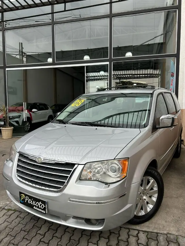 Carro Chrysler Town & Country 2008 3.8 V6
