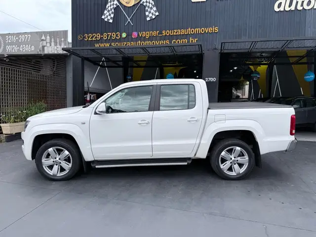 Carro Volkswagen Amarok 2014 2.0 CD 4x4 TDi Highline (Aut)