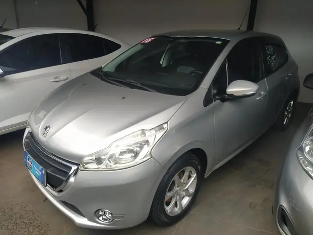 Carro Peugeot 208 2014 Active 1.5 8V (Flex)