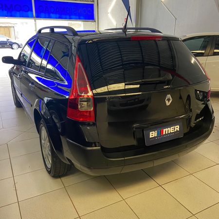 Megane Grand Tour Mégane Grand Tour Dynamique 1.6 16V (flex)