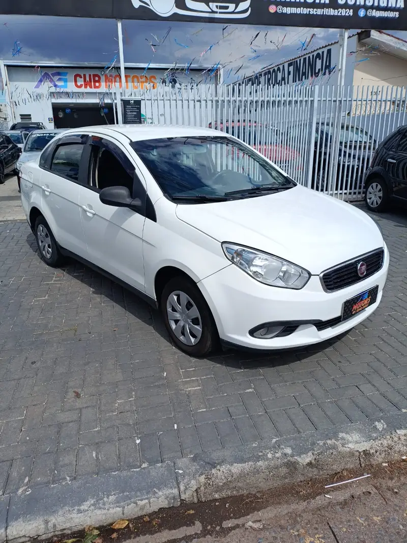 Fiat Grand Siena ev Attractive 1.0 (Flex)