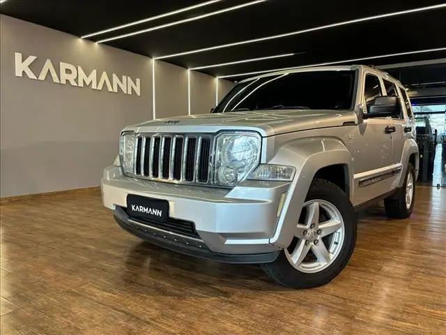 Carro Jeep Cherokee 2010 Limited 3.7 V6