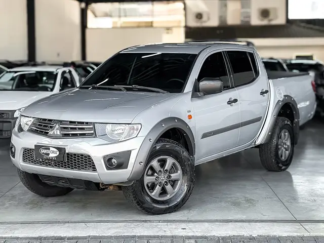 Carro Mitsubishi L200 Triton 2017 GLS 3.2 CD TB Int.Diesel Mec