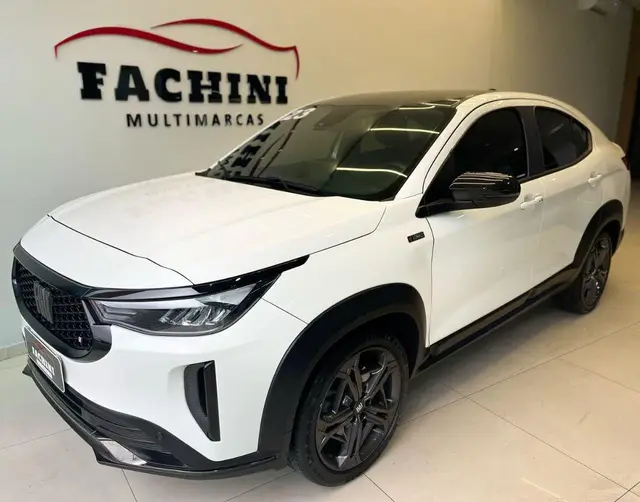 Carro Fiat Fastback 2023 Turbo 270 Limited Edition