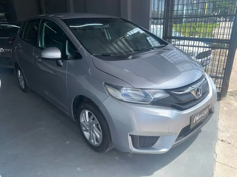 Honda 1.5 16v LX CVT (Flex)