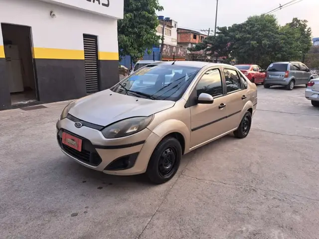 Carro Ford Fiesta Hatch 2012 1.6 (Flex)