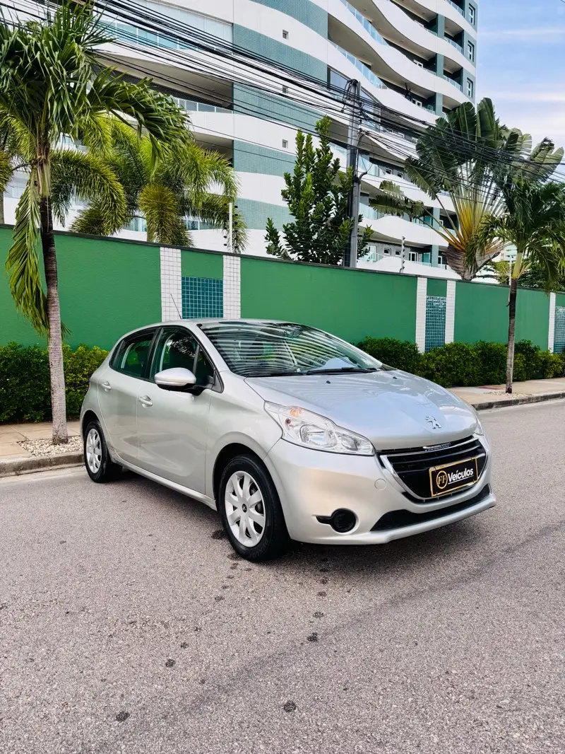 Peugeot 208 Active 1.5 8V (Flex)