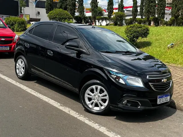 Carro Chevrolet Onix 2015 1.4 LTZ SPE/4