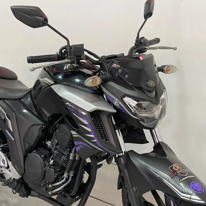 Yamaha Fazer FZ25 ABS