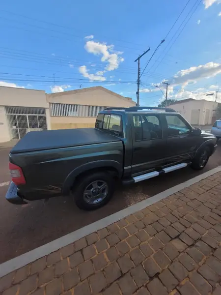 Carro Chevrolet S10 Cabine Dupla 2011 S10 Rodeio 2.4 Flexpower 4X2 (Cab Dupla)