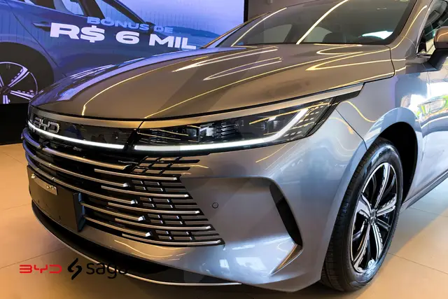 Carro BYD King 2025 DM-i GL