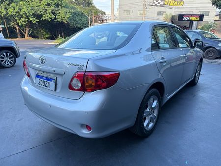 Corolla Sedan GLi 1.8 16V (flex)