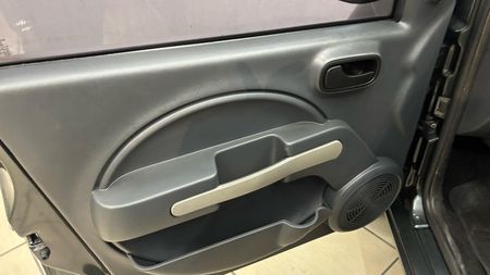 Uno Vivace 1.0 8V (Flex) 4p