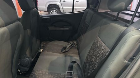 Uno Vivace 1.0 8V (Flex) 4p