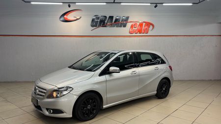 Classe B 200 CGI 1.6 Turbo