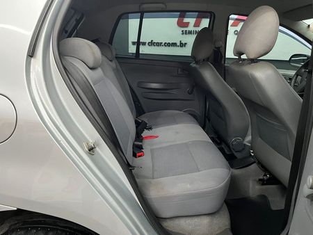 Fox Plus 1.6 8V (Flex)